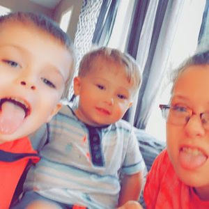 Meet your Posher, Kaitlyn